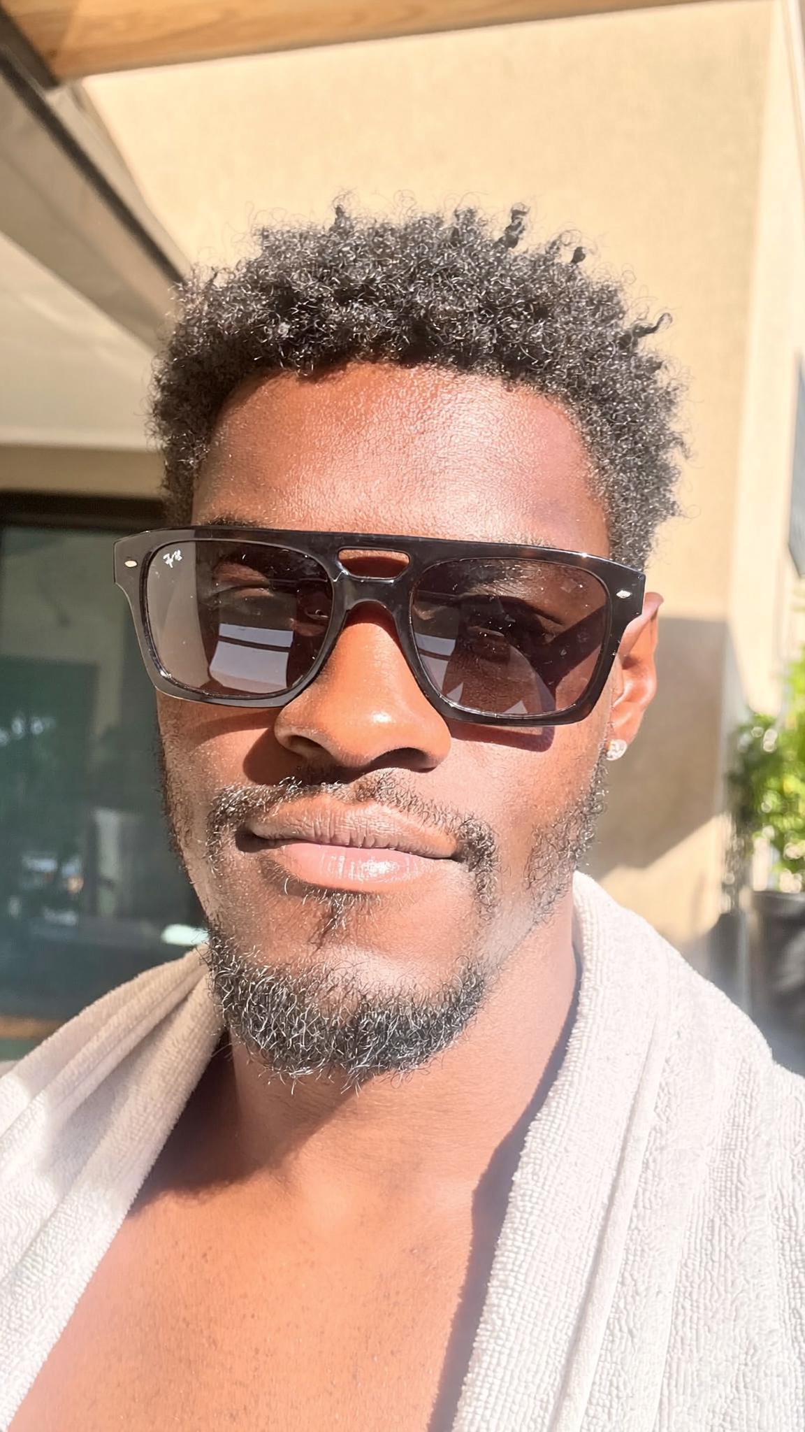 Daj' (DAJAI), Las Vegas rapper — Balcony, Robe II, 2026